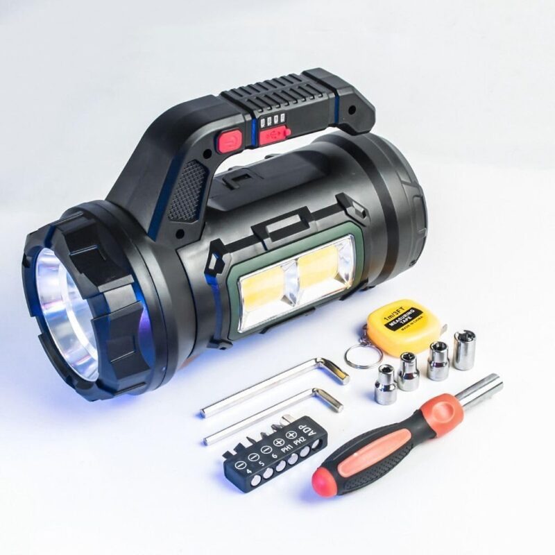 MULTIFUNCTIONAL TOOL LIGHT